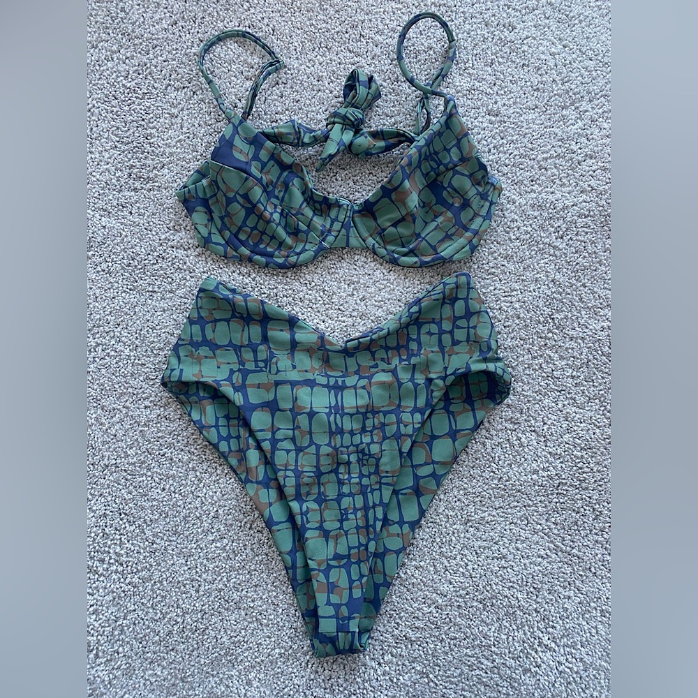 Skatie bikini